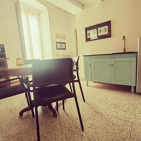 Palazzo Romanelli B&B Trani Luaran gambar