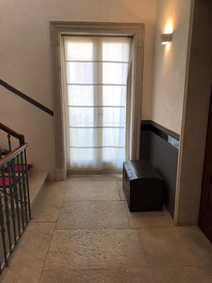 Palazzo Romanelli B&B Trani Luaran gambar