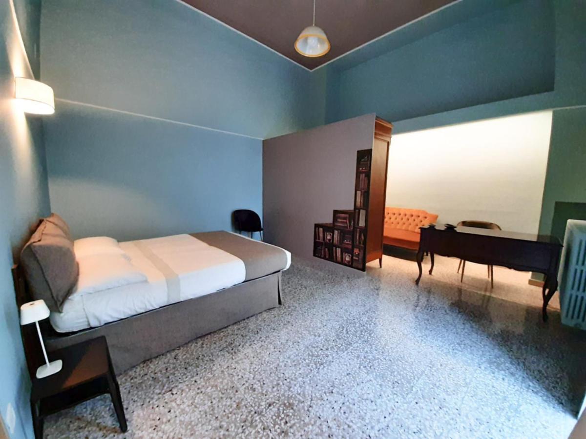 Palazzo Romanelli B&B Trani Luaran gambar