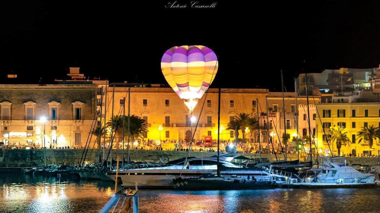 Palazzo Romanelli B&B Trani Luaran gambar